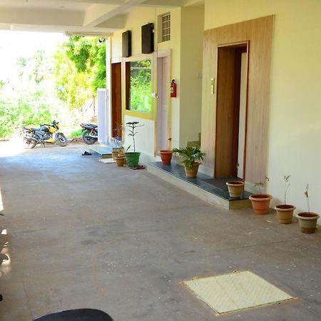 Hari Iyer Residency Hotel Tiruchchendur Ngoại thất bức ảnh