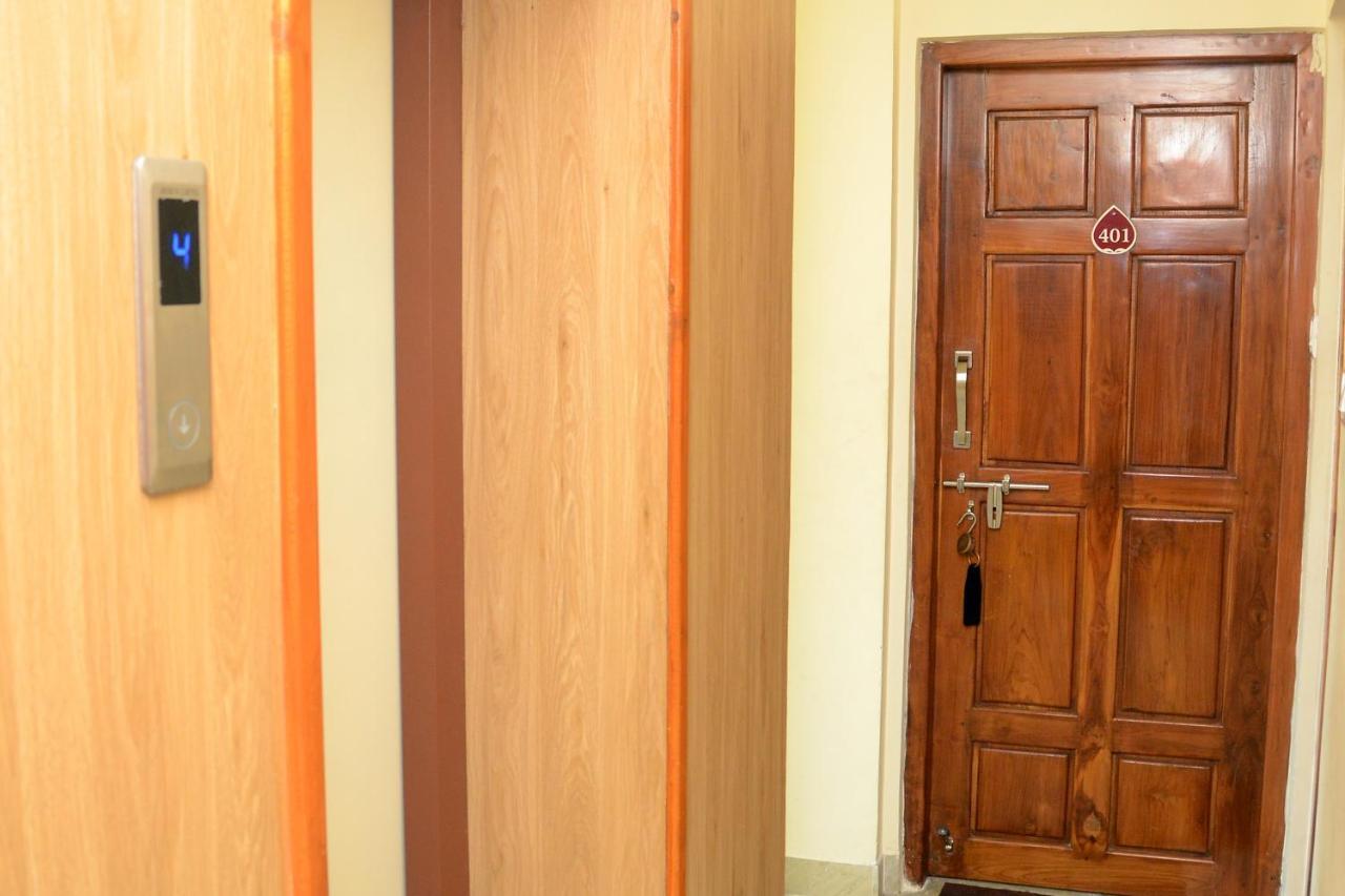 Hari Iyer Residency Hotel Tiruchchendur Ngoại thất bức ảnh